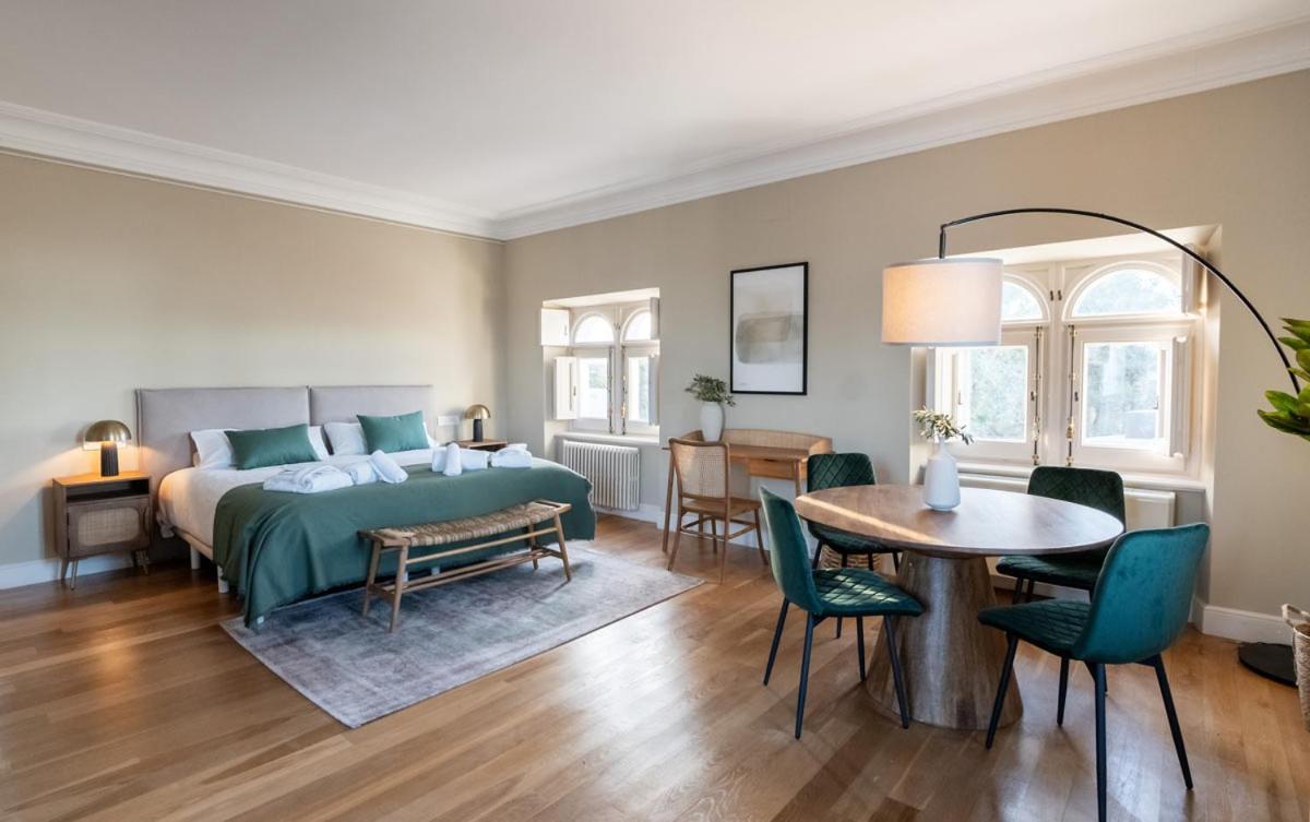 Hotel Font De La Canya Avinyonet del Penedes Екстериор снимка