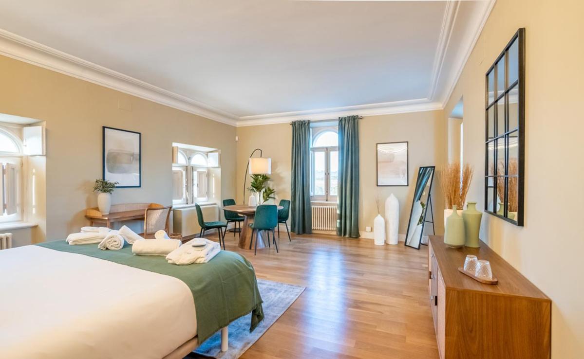 Hotel Font De La Canya Avinyonet del Penedes Екстериор снимка