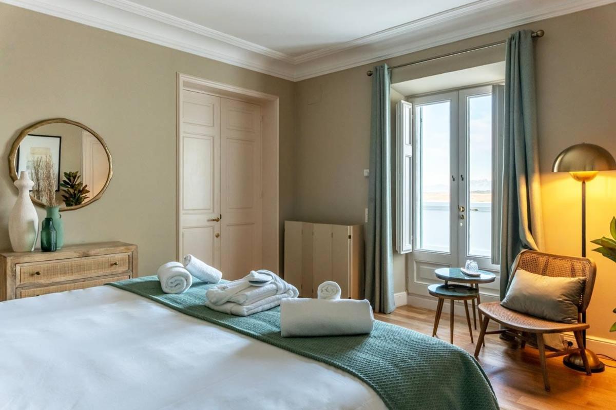 Hotel Font De La Canya Avinyonet del Penedes Екстериор снимка