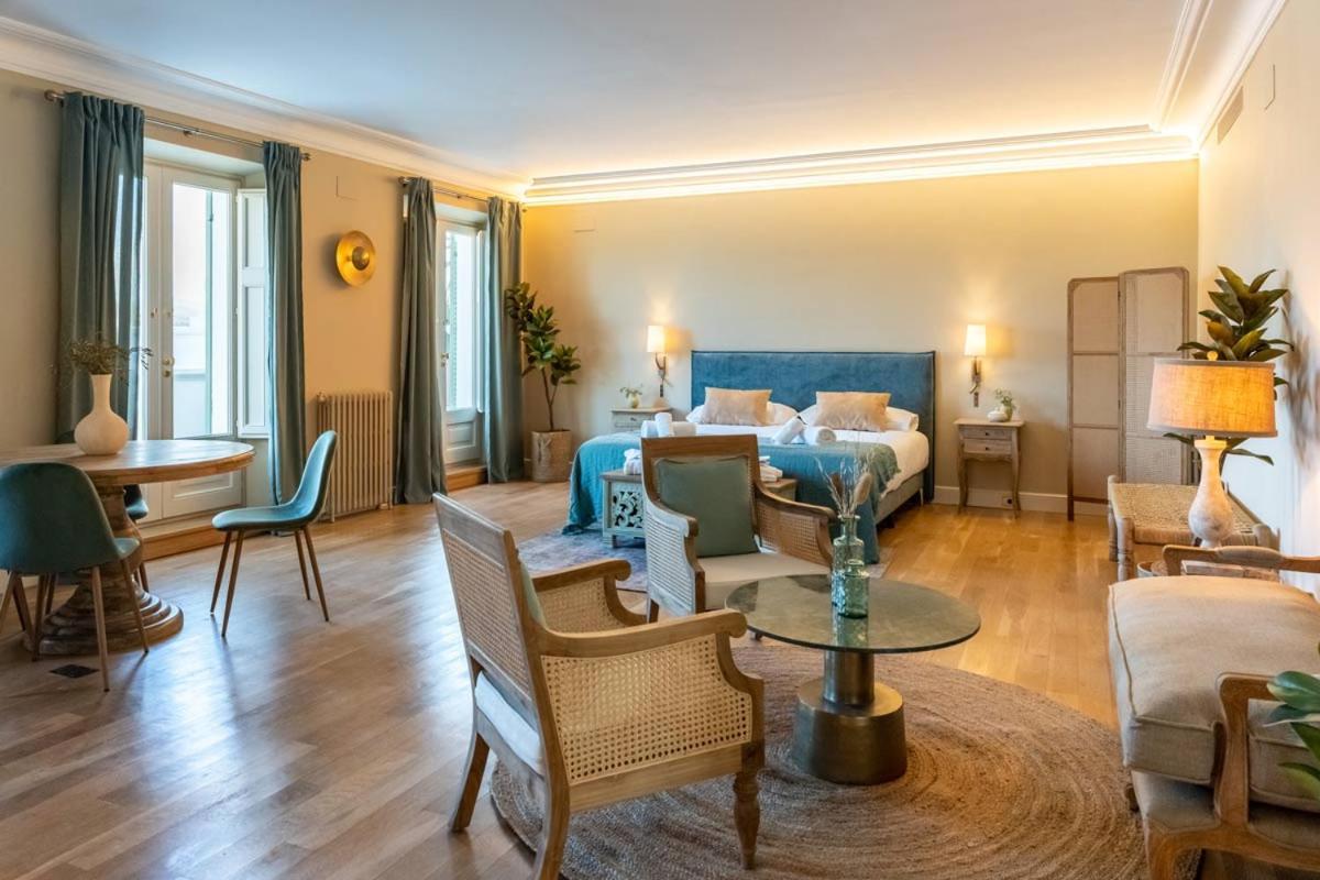 Hotel Font De La Canya Avinyonet del Penedes Екстериор снимка