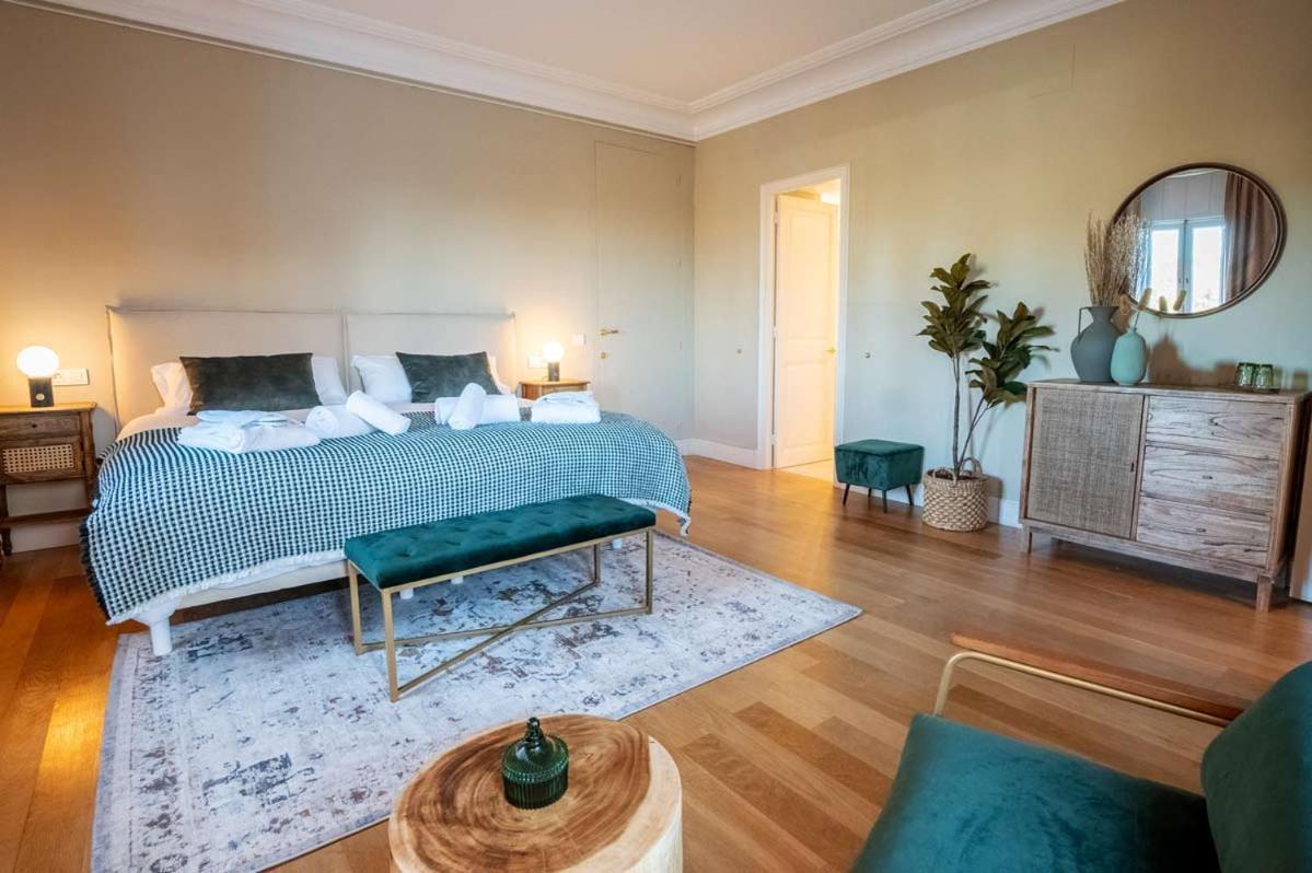 Hotel Font De La Canya Avinyonet del Penedes Екстериор снимка